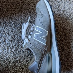 New balance shoes